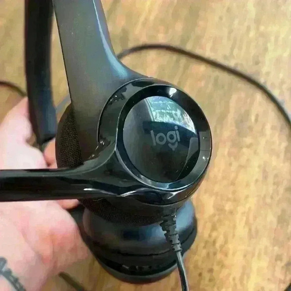 Logitech ClearChat Comfort/USB Headset Black - Picture 2 of 11